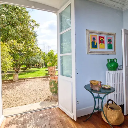 Mas D'escattes Couette-café 4*