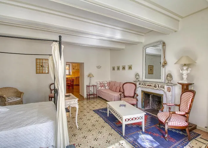 Couette-café Mas D'escattes