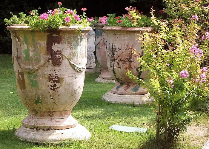 Mas D'escattes Couette-café Nîmes